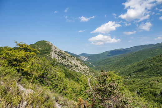 каменьный поворот с видом на большой каньон Крыма