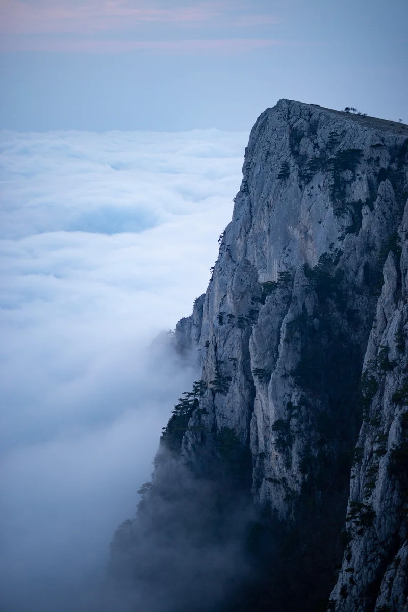 фотография Крыма из похода - гора в облаках