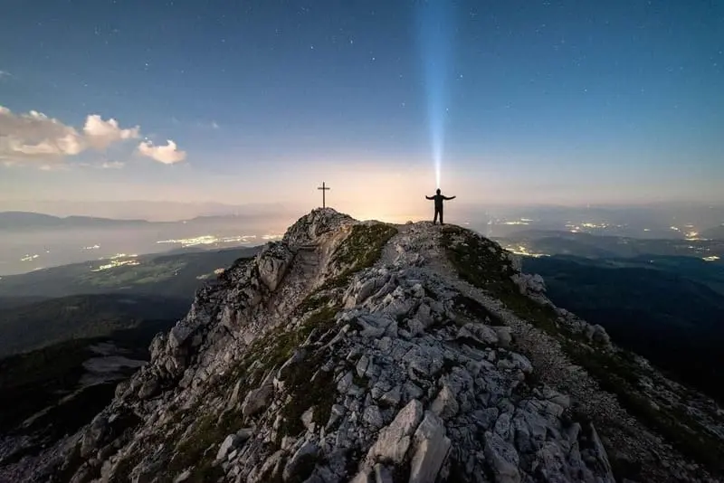 Смотреть звездопад в горах Крыма