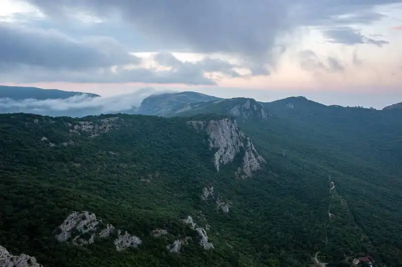 Рассвет в горах Крыма