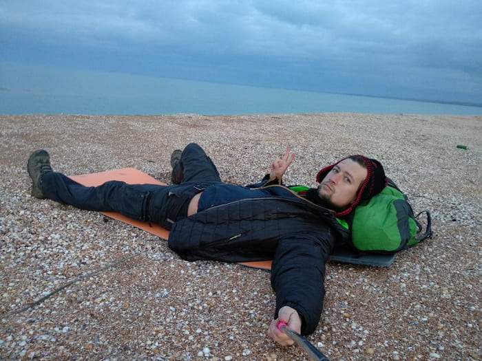 Готовлюсь к ночевке зимой на Азовском море без палатки