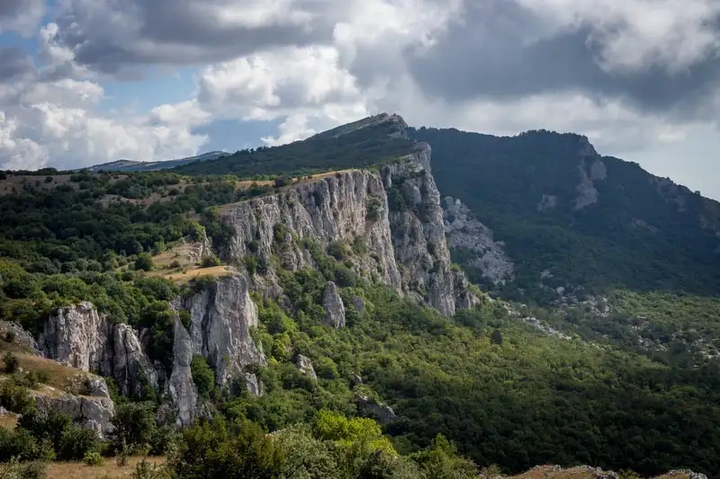 Гора Спирады в пешем многодневном походе по Крыму